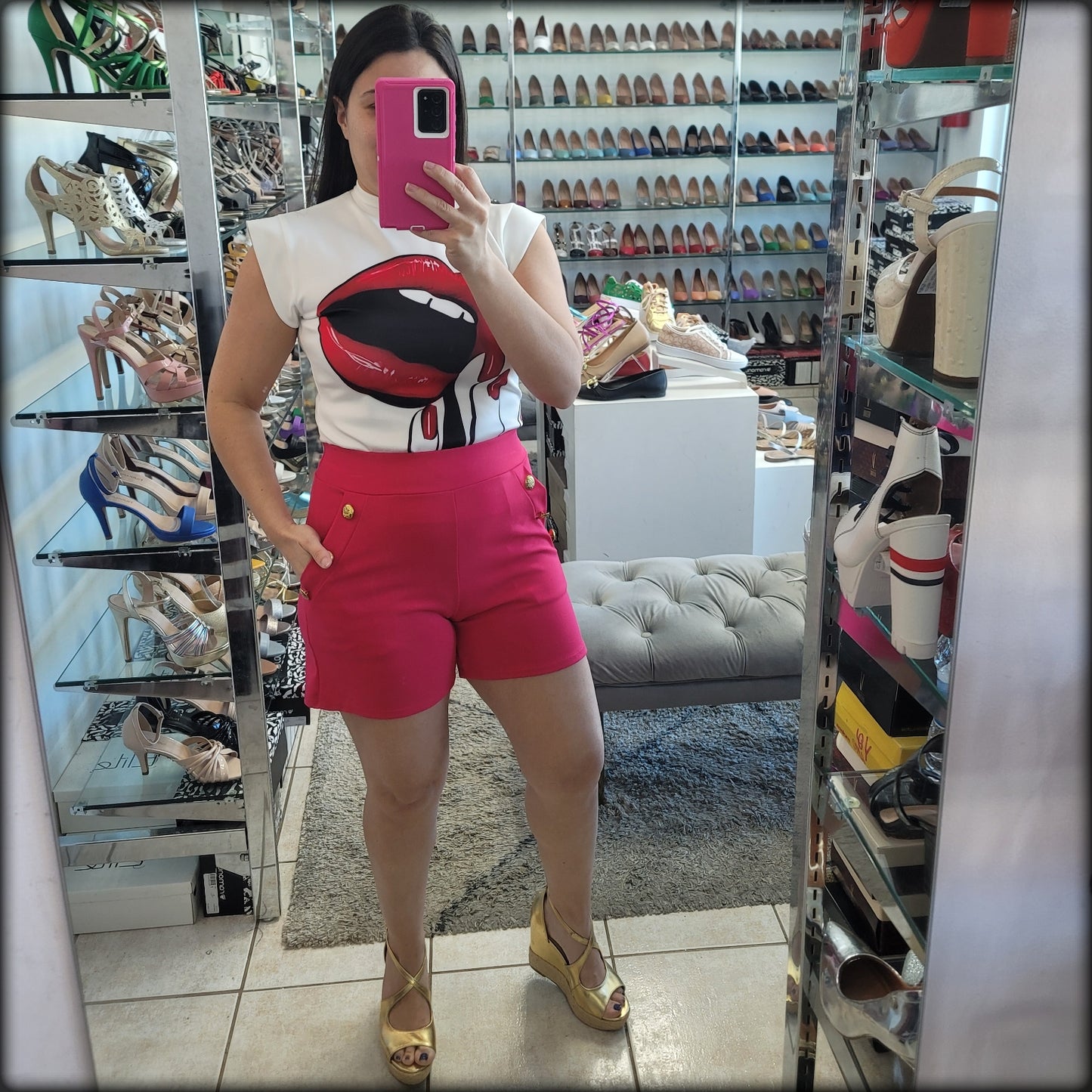 PANTALON CORTO ROSA