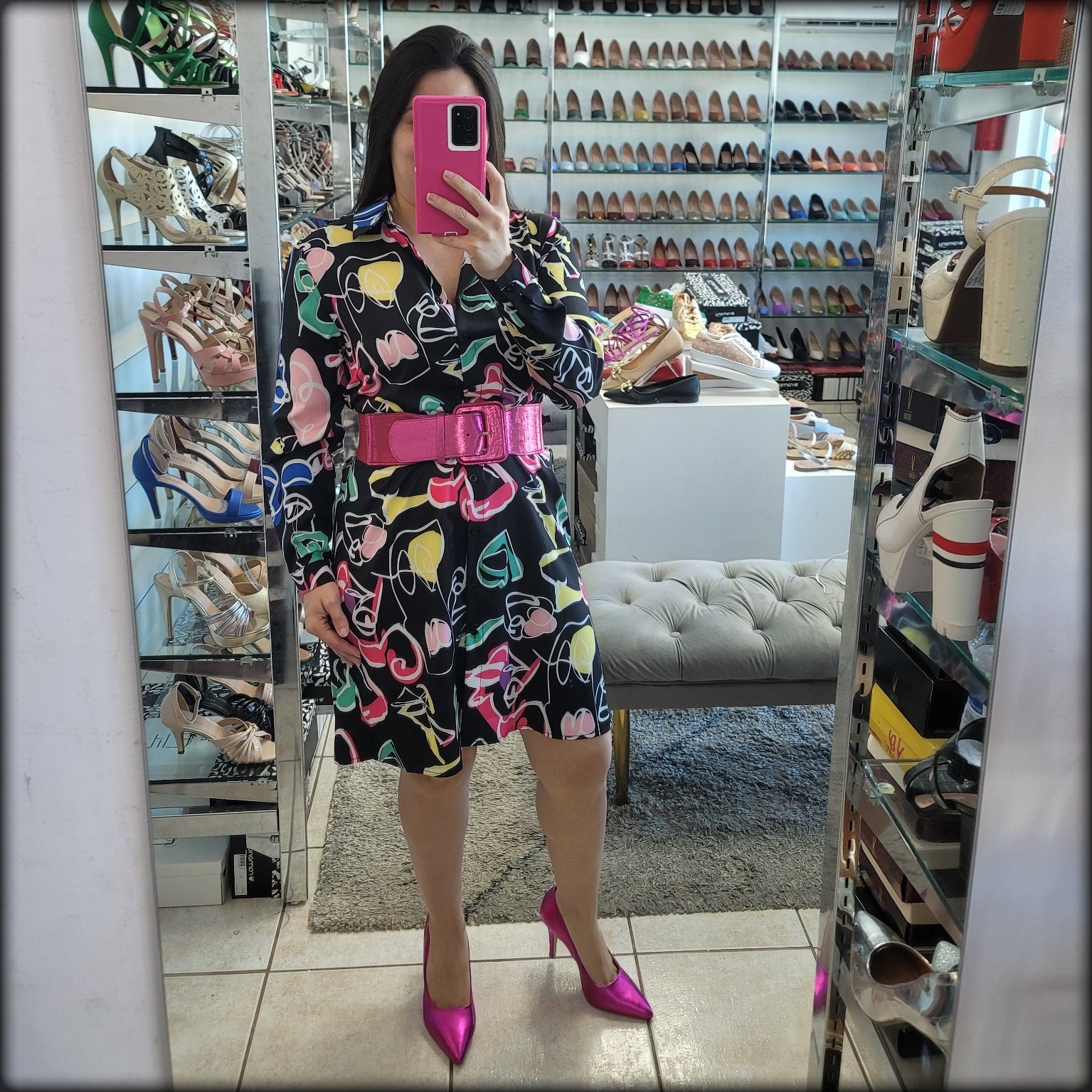 VESTIDO CORTO NEGRO MANGA LARGA ESTAMPADO
