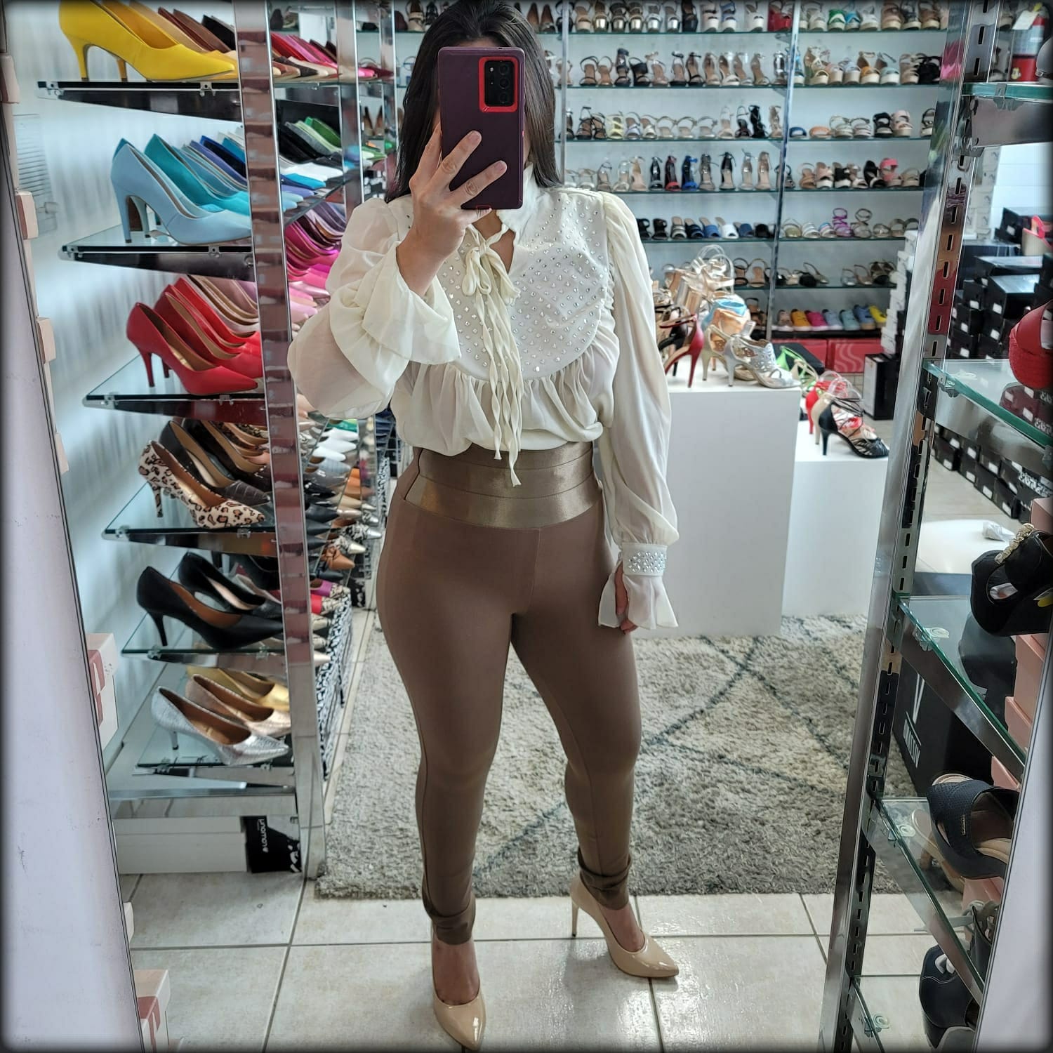 TOP MANGA LARGA IVORY APLIQUE DIAMANTE