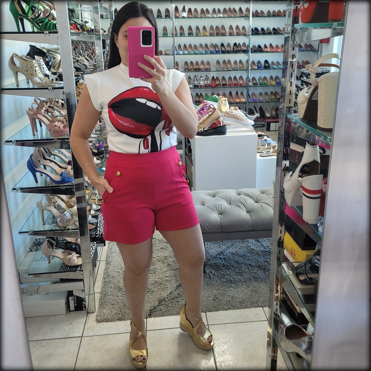 BLUSA BLANCA ESTAMPADO LABIOS