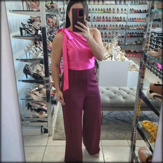 JUMPSUIT ONE SHOULDER FUCSIA