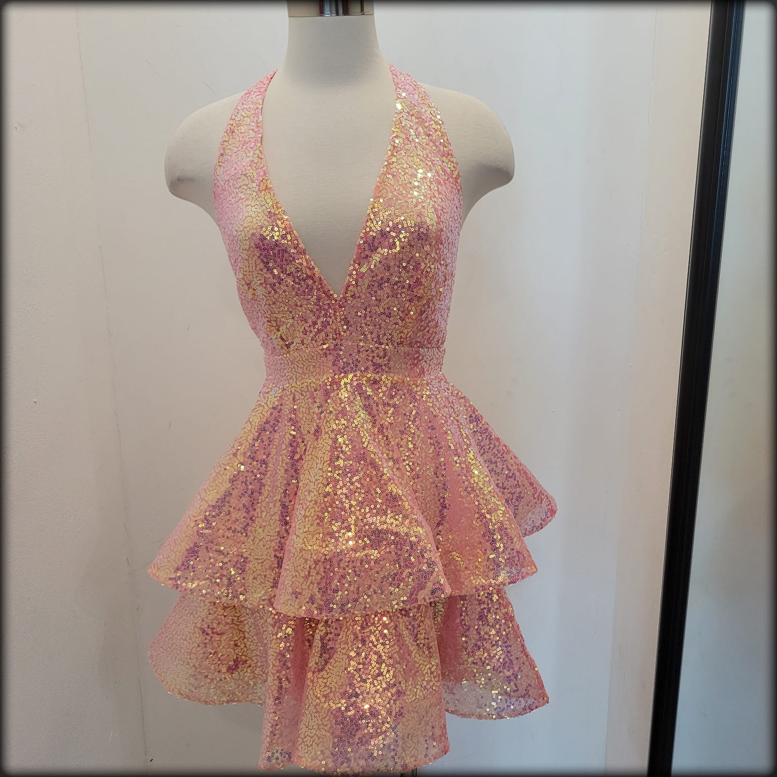 VESTIDO CORTO PEPLUM SEQUIN BLUSH