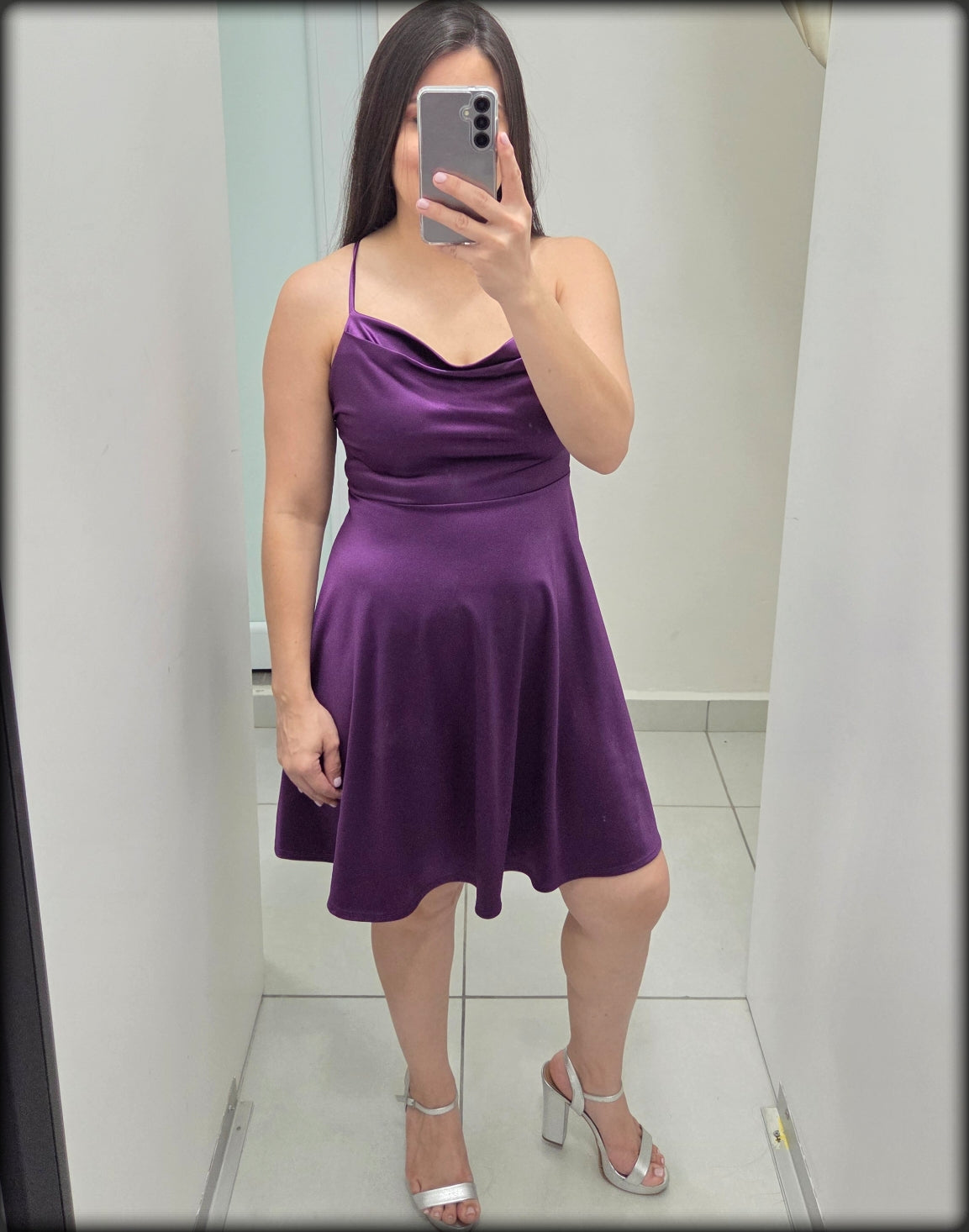 VESTIDO CORTO