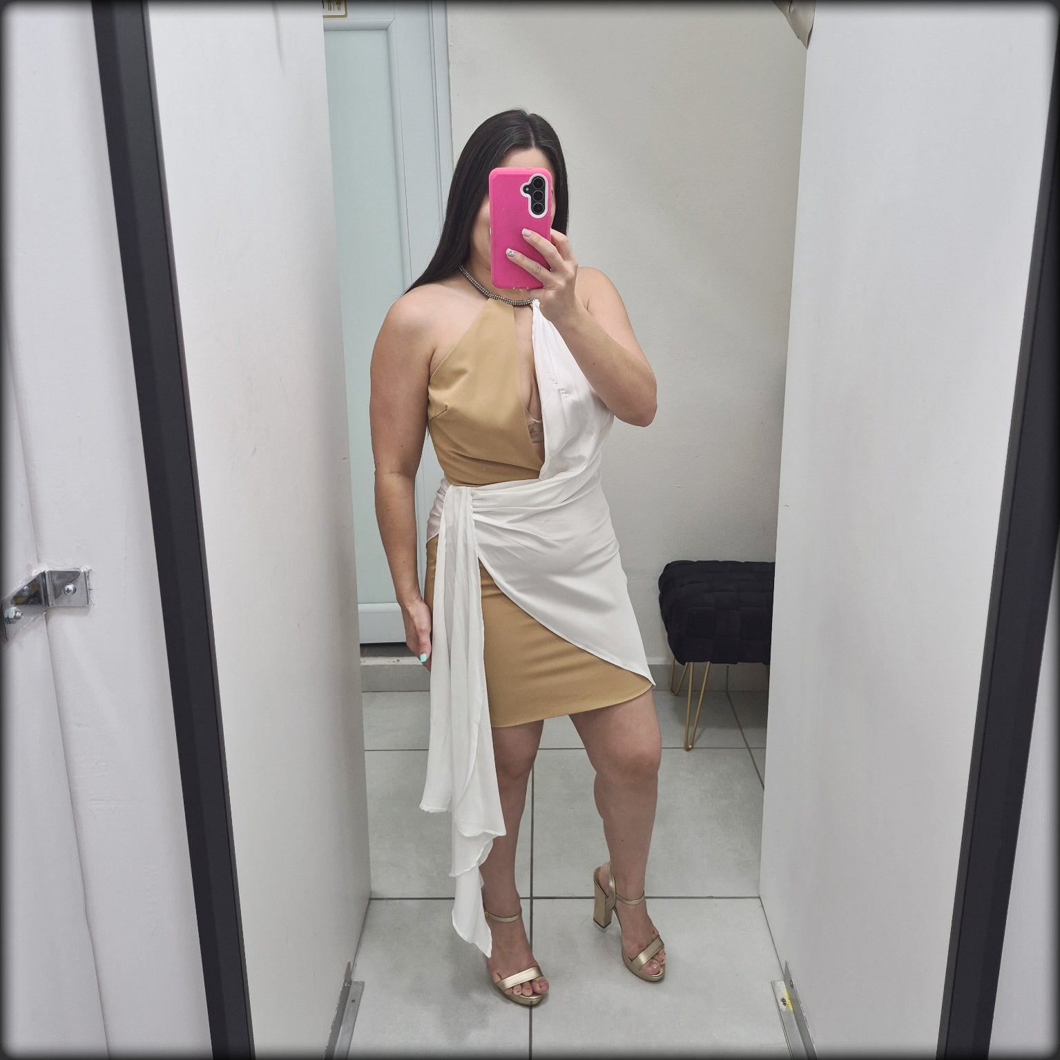 Vestido Corto Camel Blanco