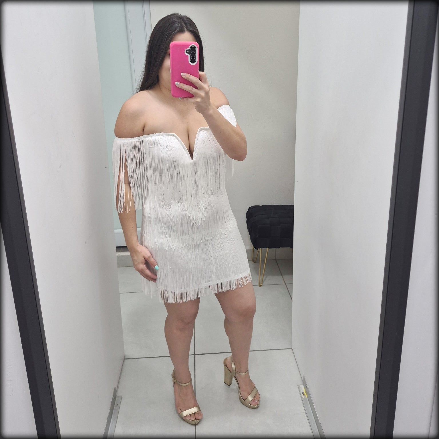 Vestido Corto Blanco Flecos Offshoulder