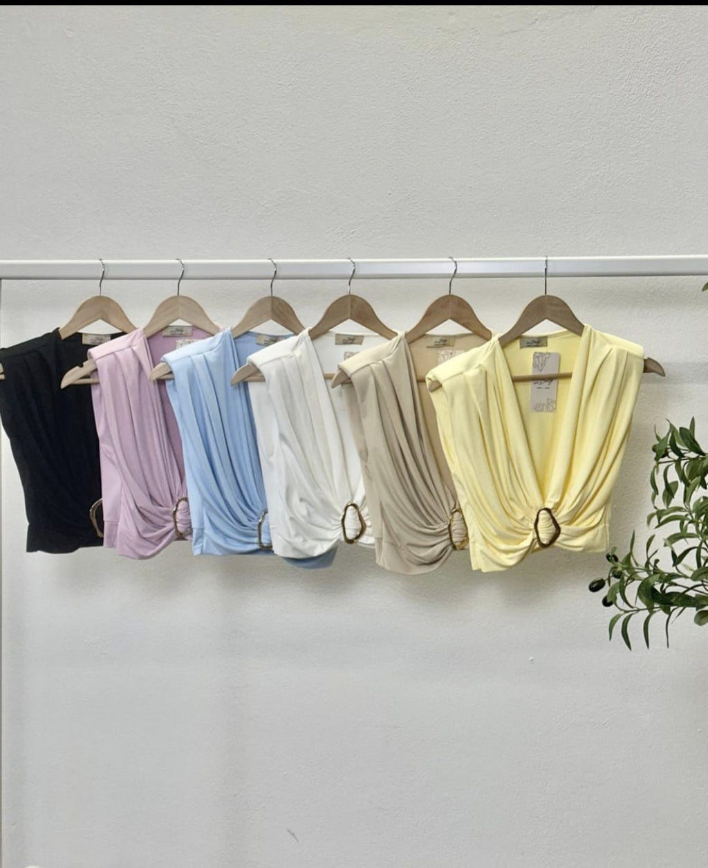 Crop Top Hebilla Made In Italy 90% Nylon 10% Elastico
