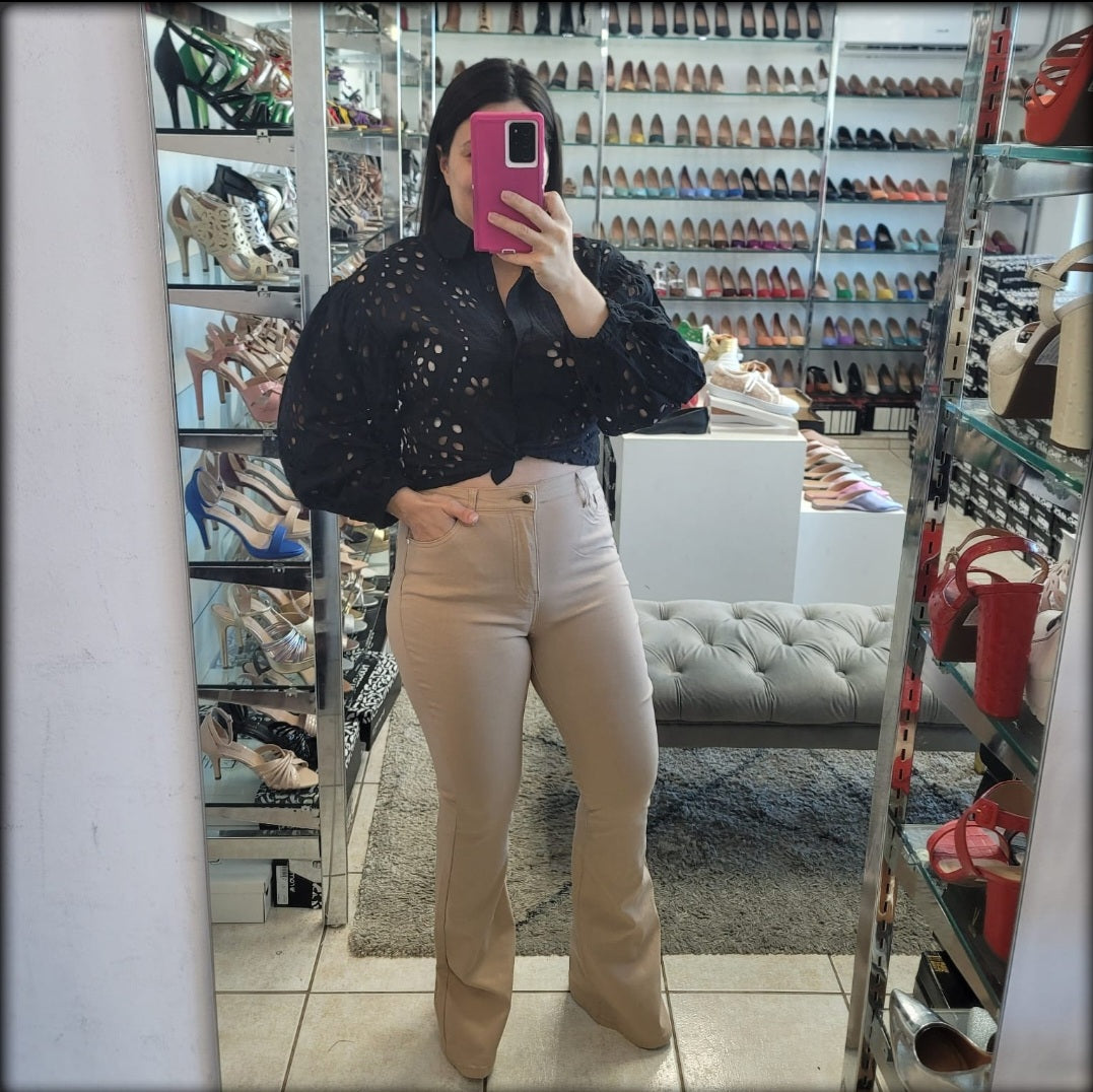 Blusa Manga Larga Negra Eyelet