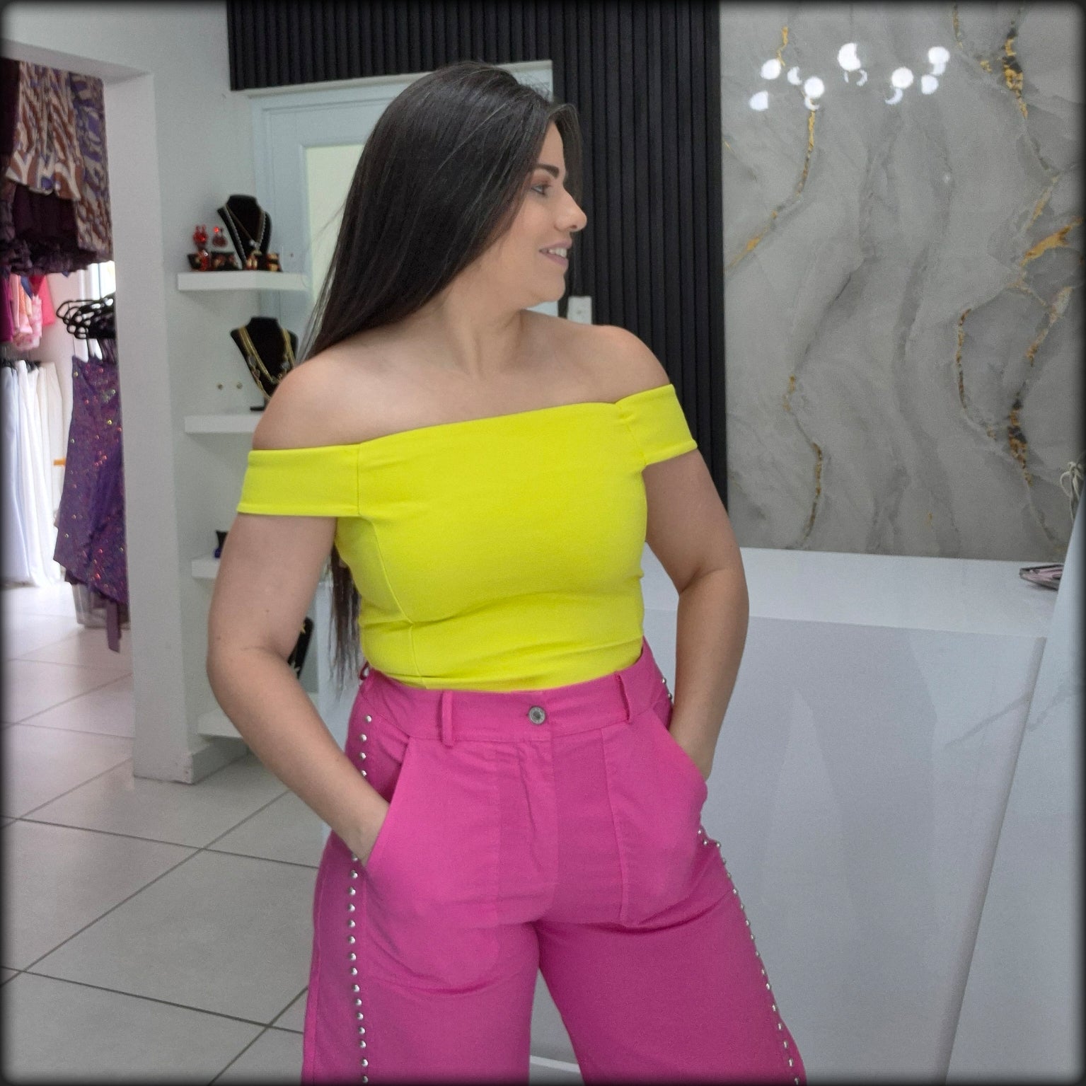 TOP OFF SHOULDER