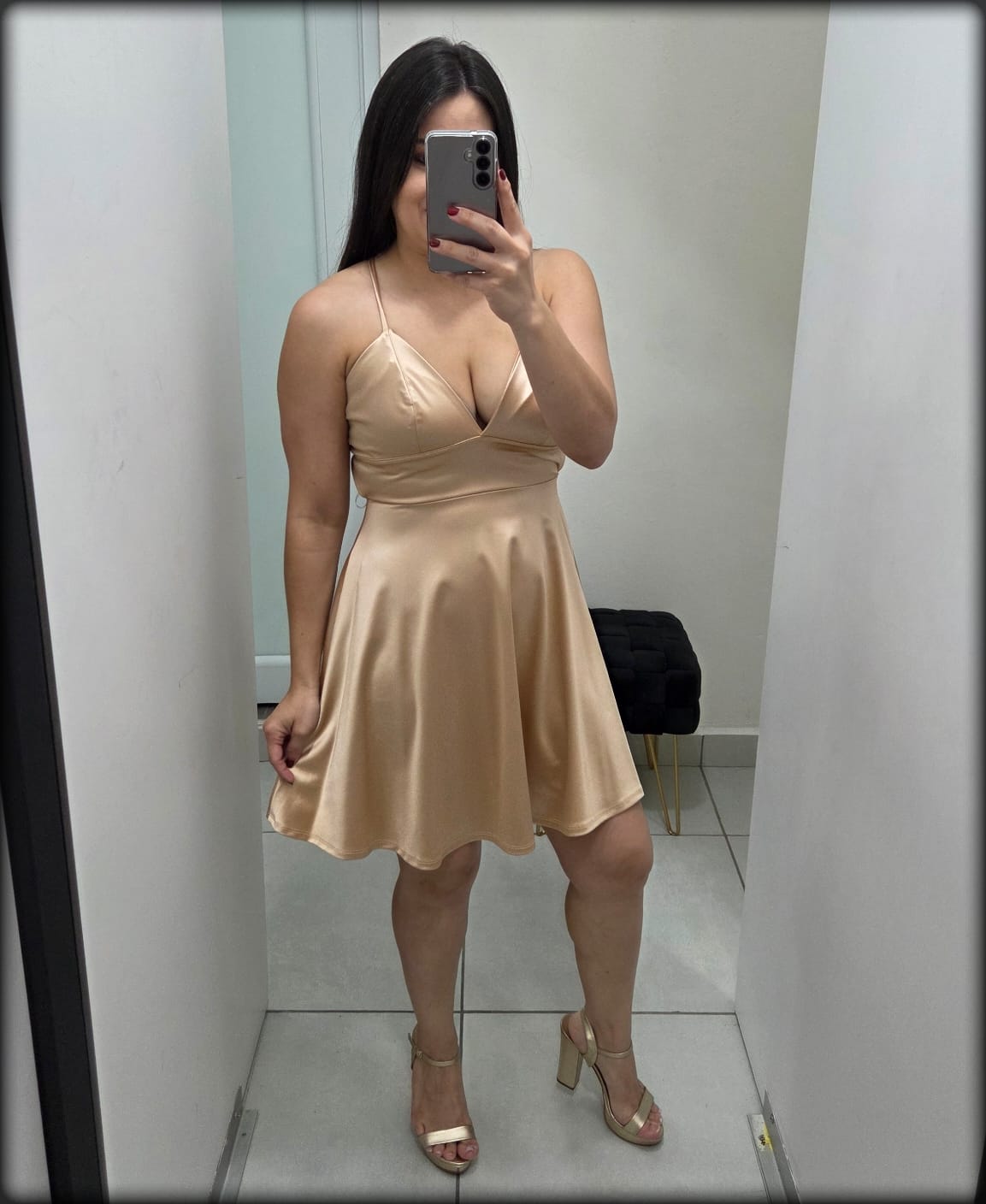 VESTIDO CORTO