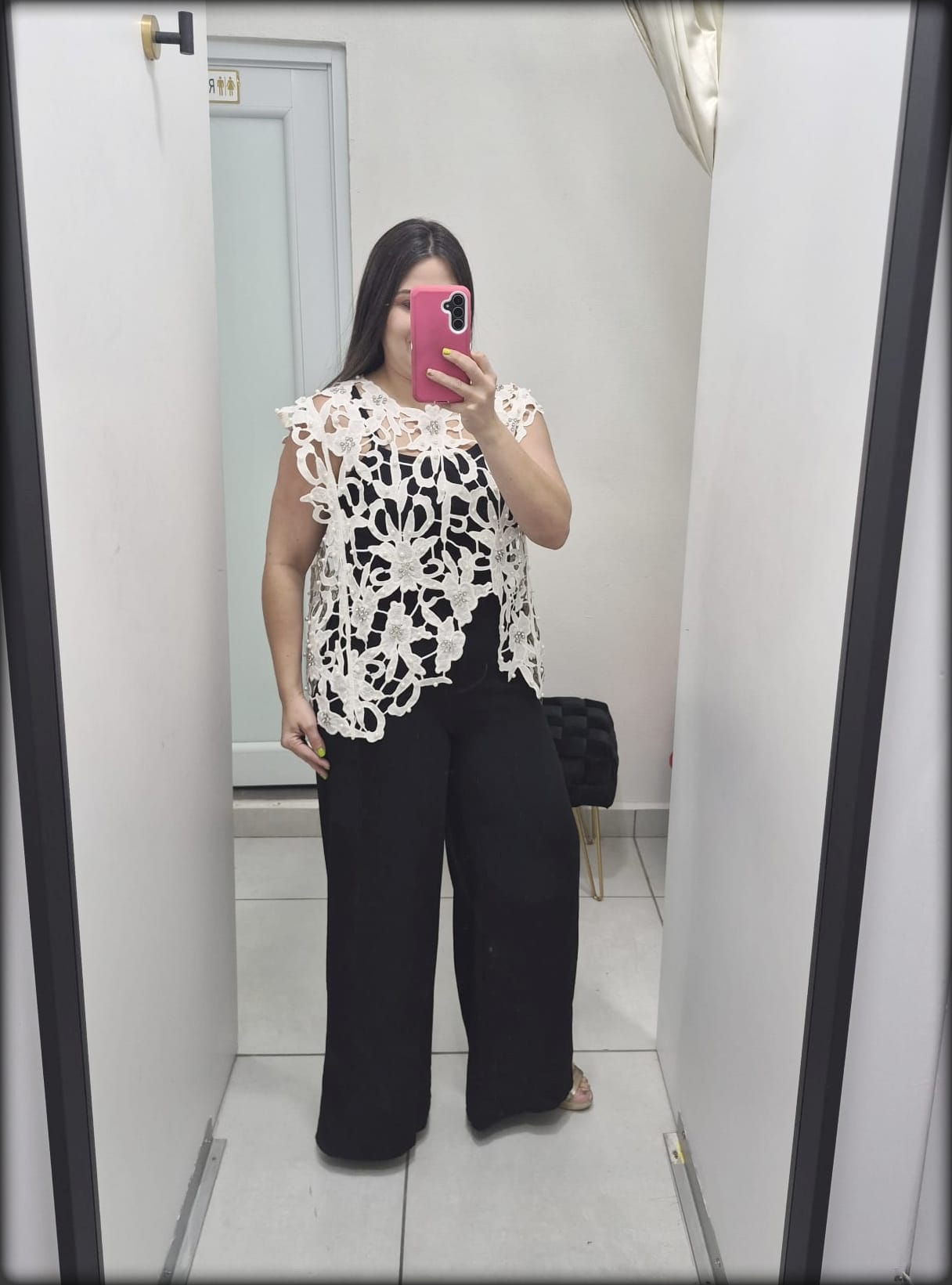 Blusa Crochet Perlas y Rhinestones