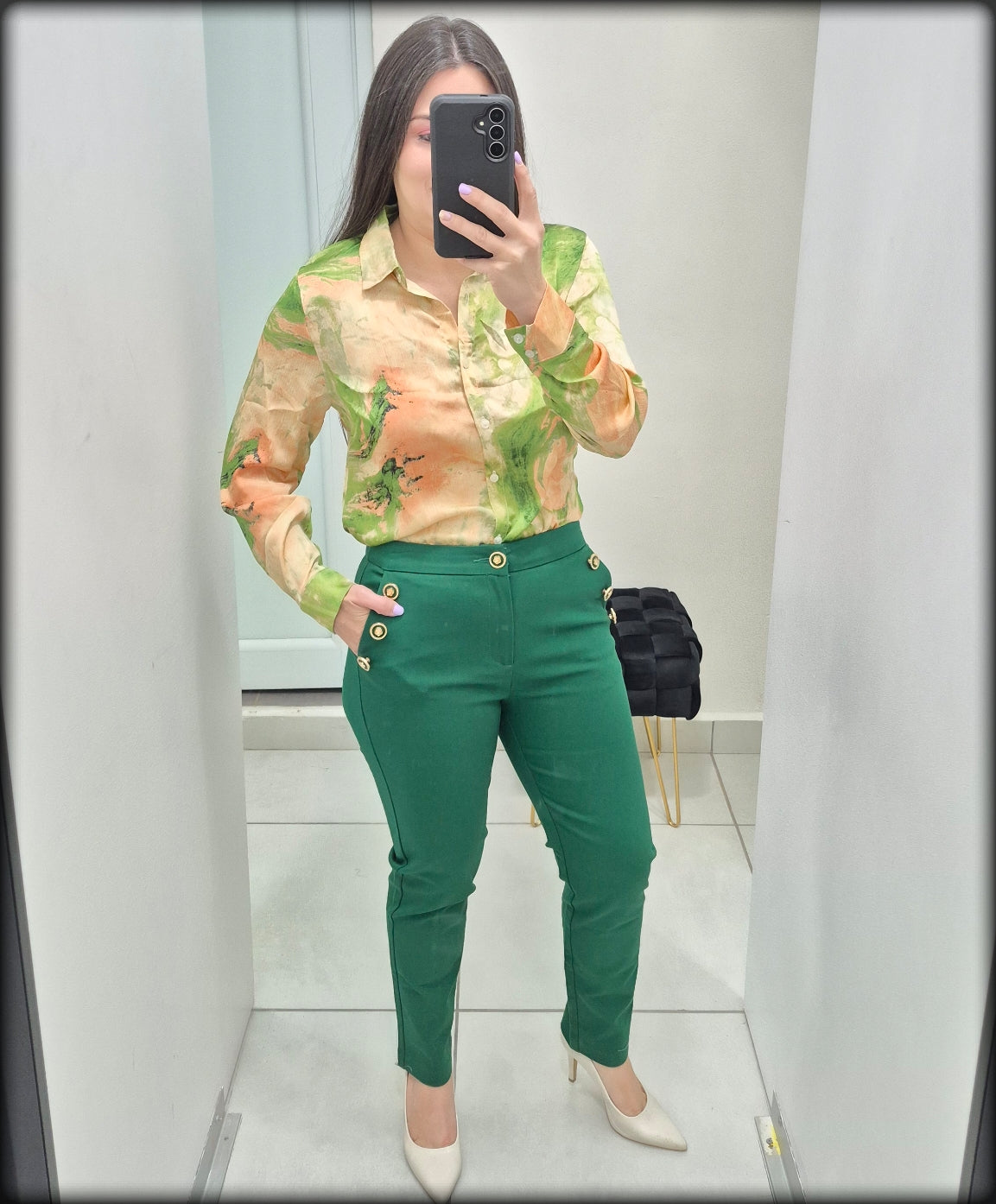 Pantalon Largo Verde con Botones y Bolsillo