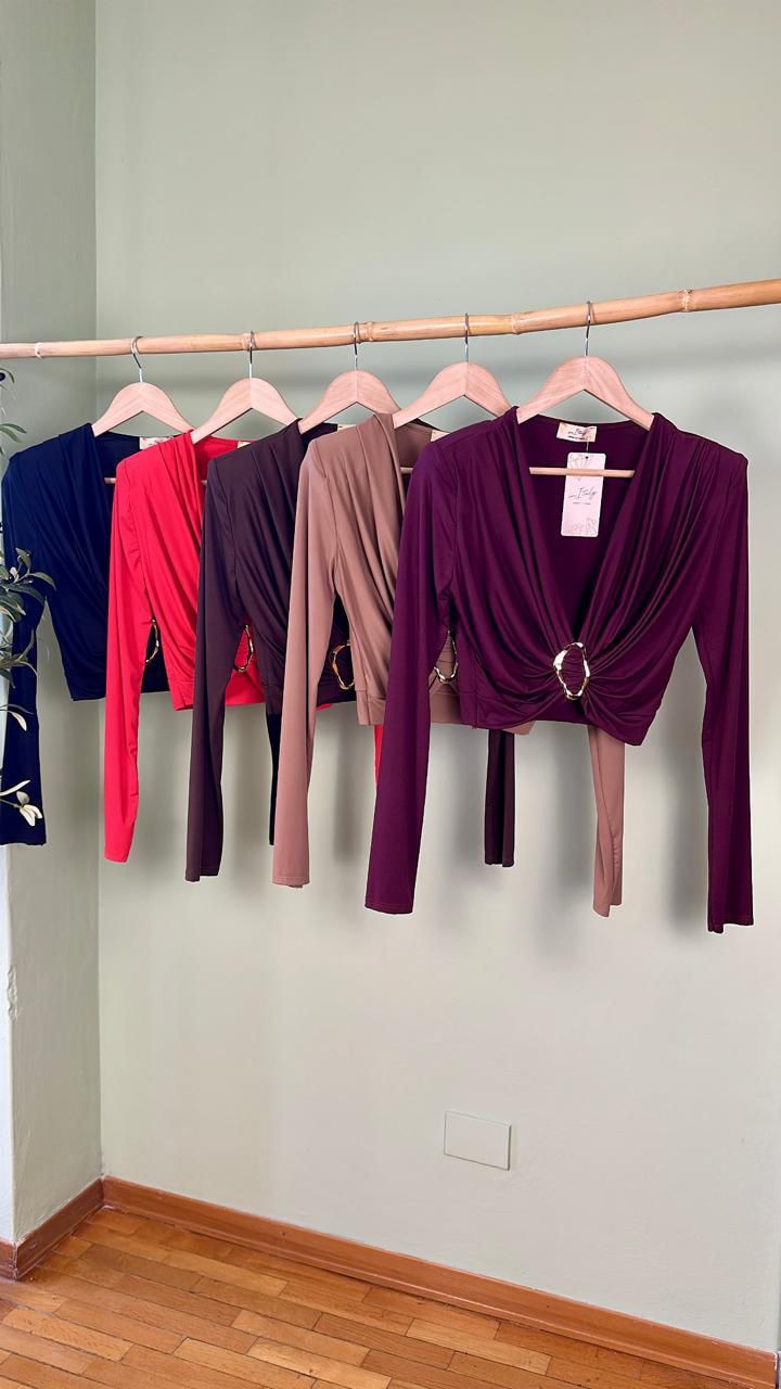 Crop Top Manga Larga Made In Italy