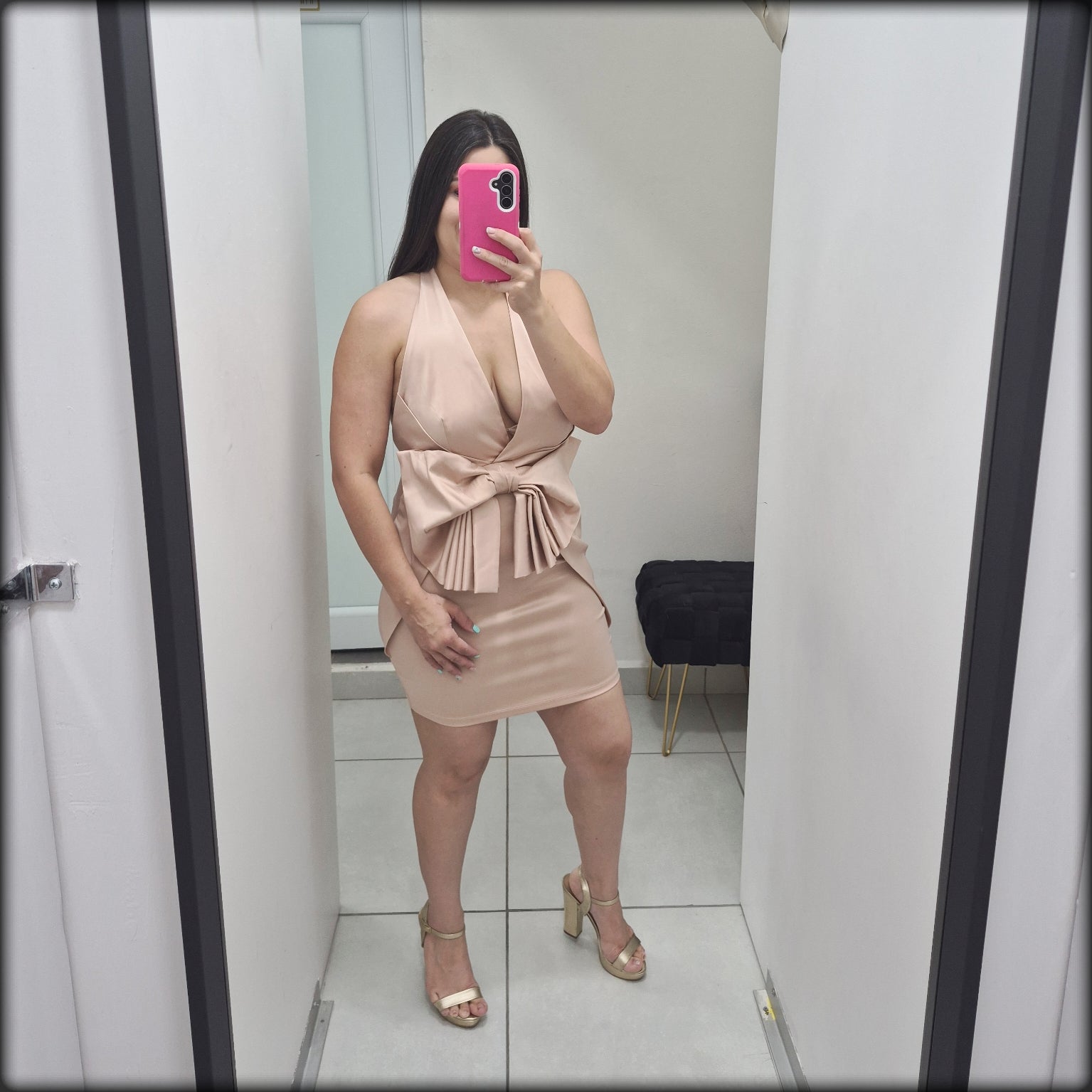 Vestido Corto Halter Rosa