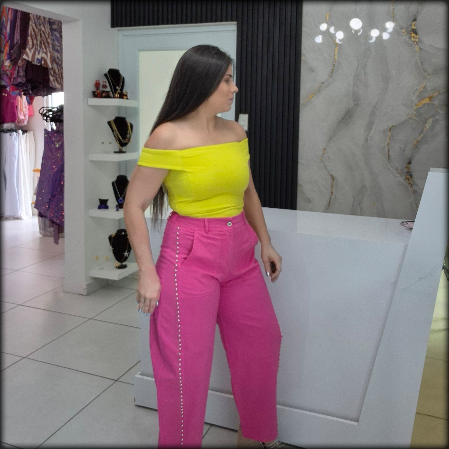 TOP OFF SHOULDER