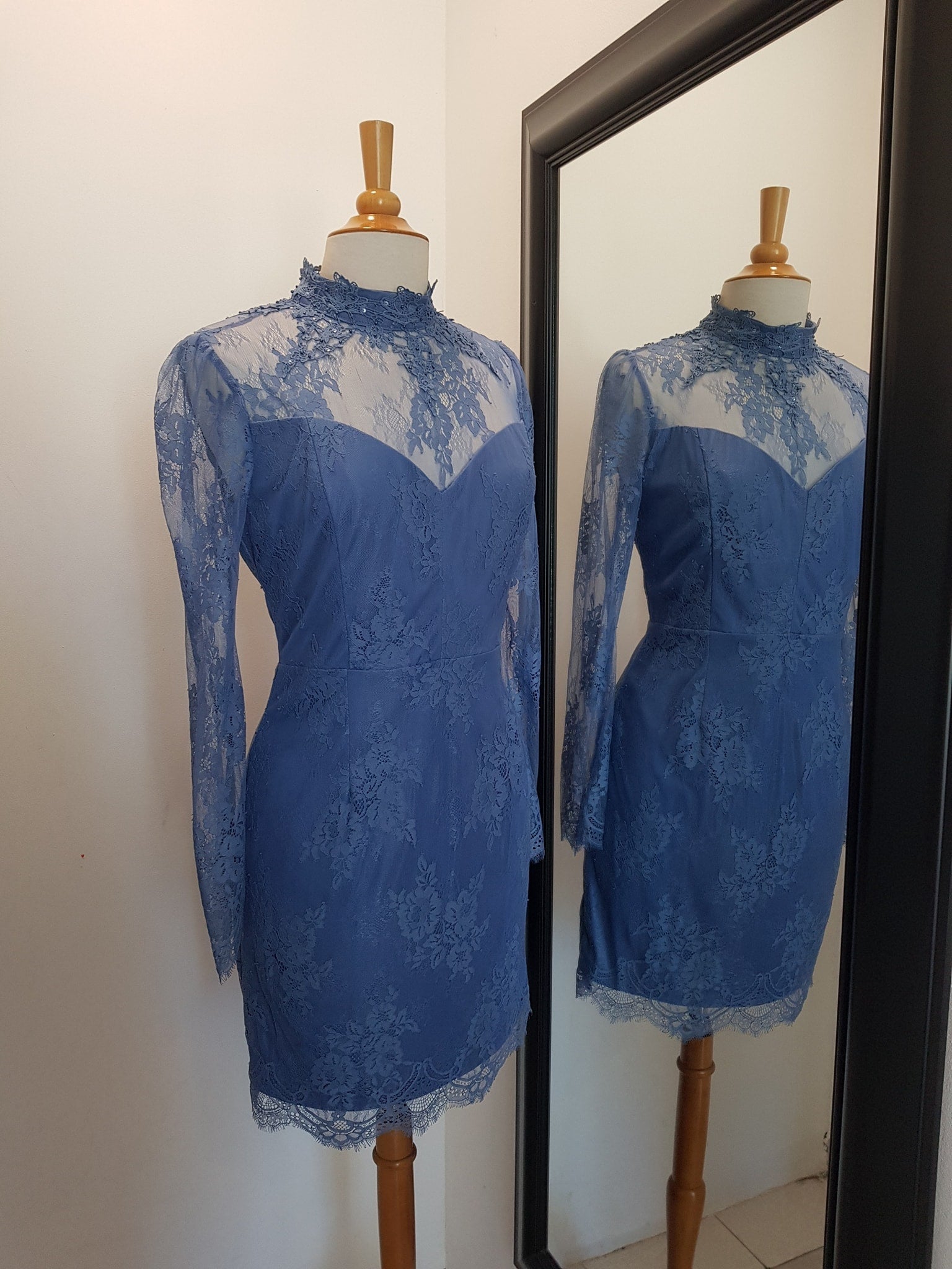 VESTIDO AZUL CLARO