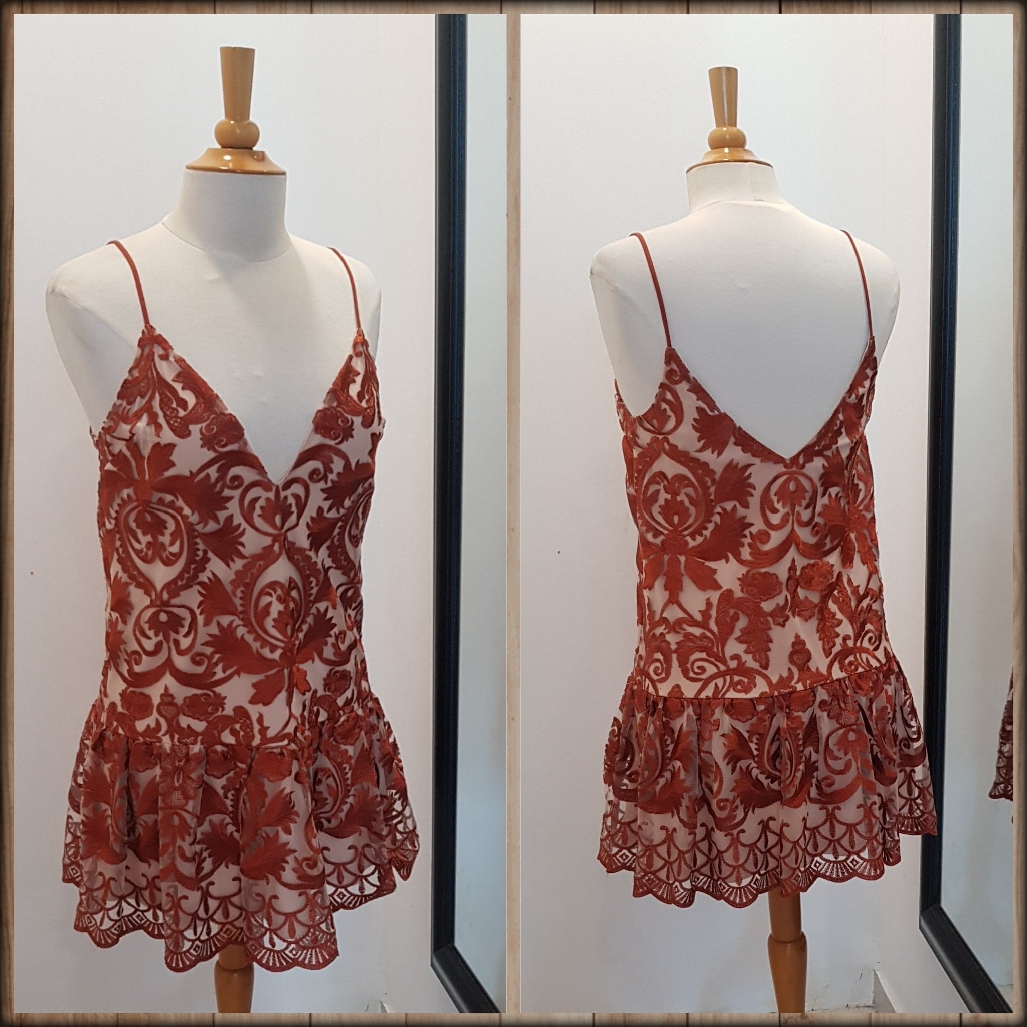 VESTIDO CORTO RUSTY