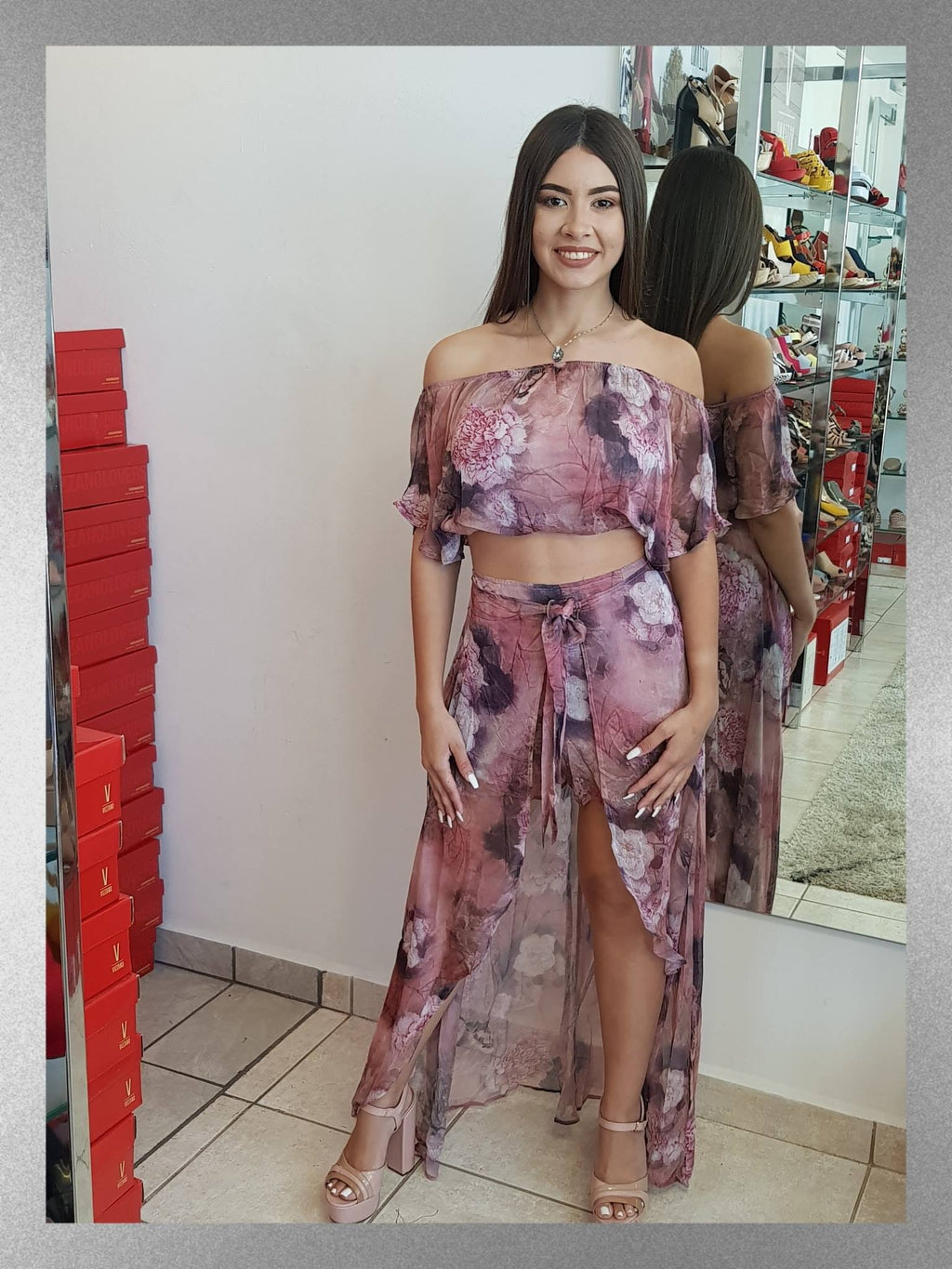 SET DE FALDA Y CROP TOP CHIFON