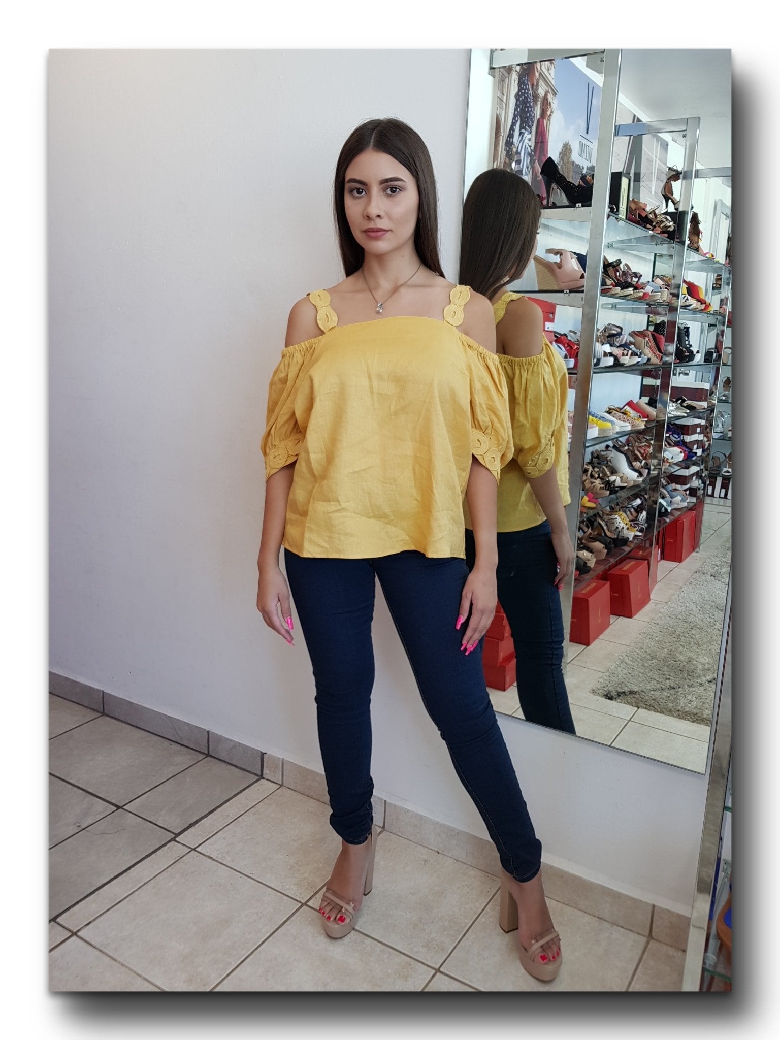 BLUSA