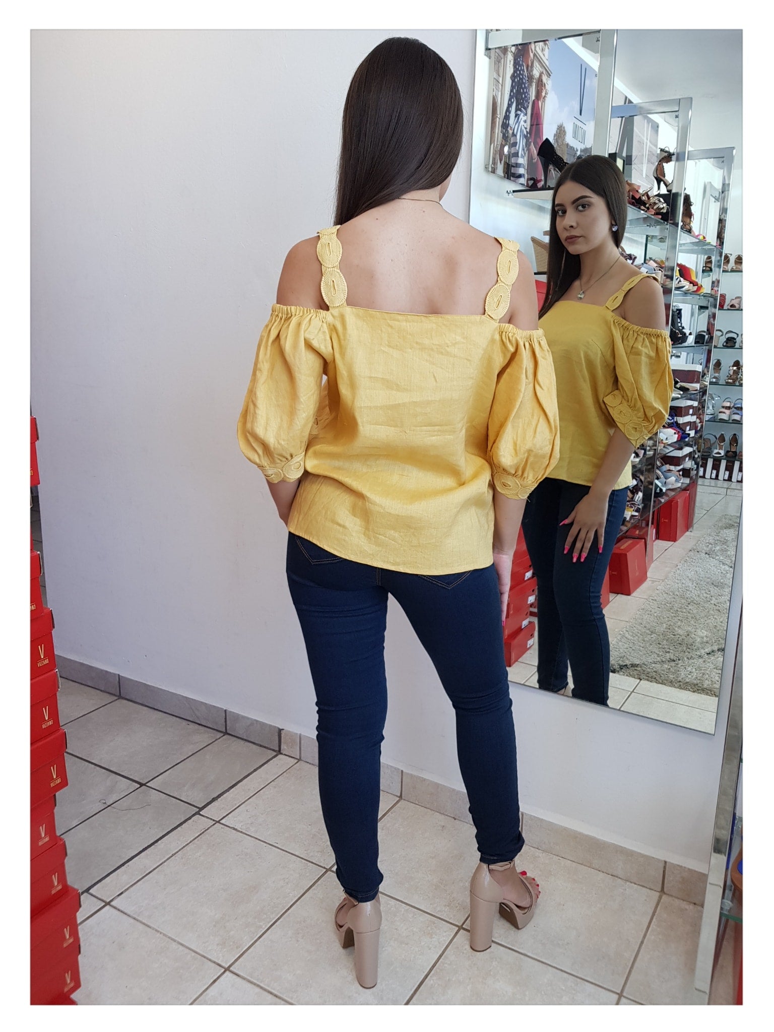 BLUSA