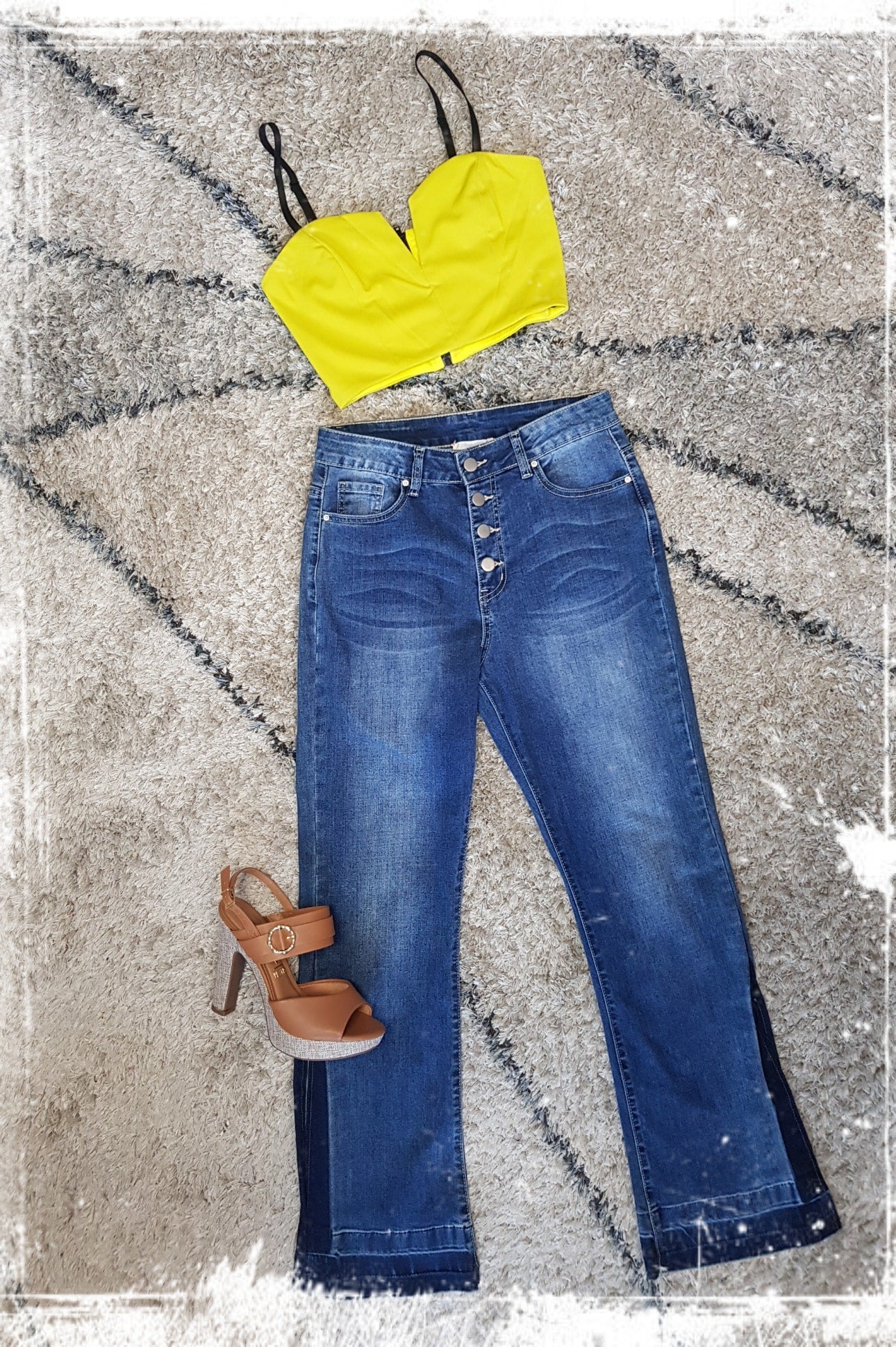 CROP TOP CORTE V