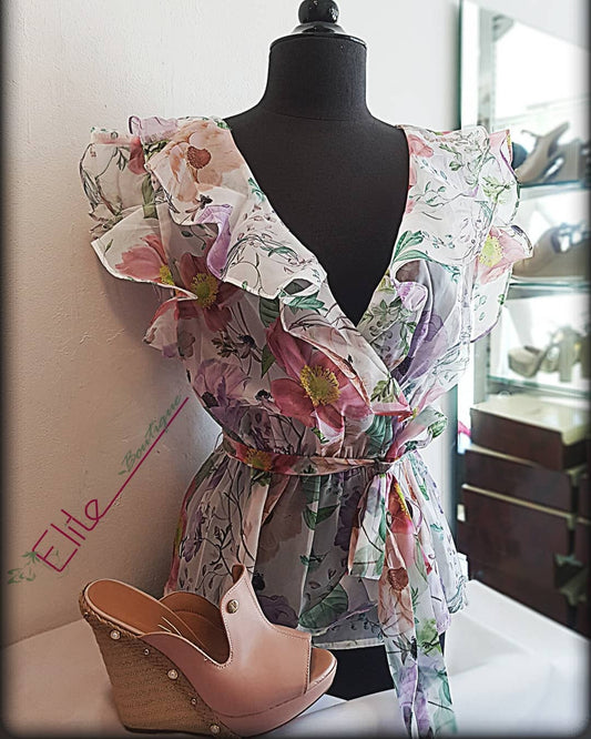 BLUSA PRINT FLOREADO CON VOLANTES