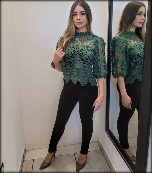 BLUSA MANGA 1/2 CROCHET VERDE