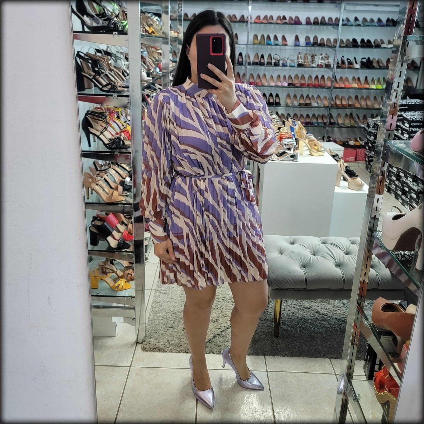 VESTIDO CORTO PLISADO ESTAMPADO VIOLETA