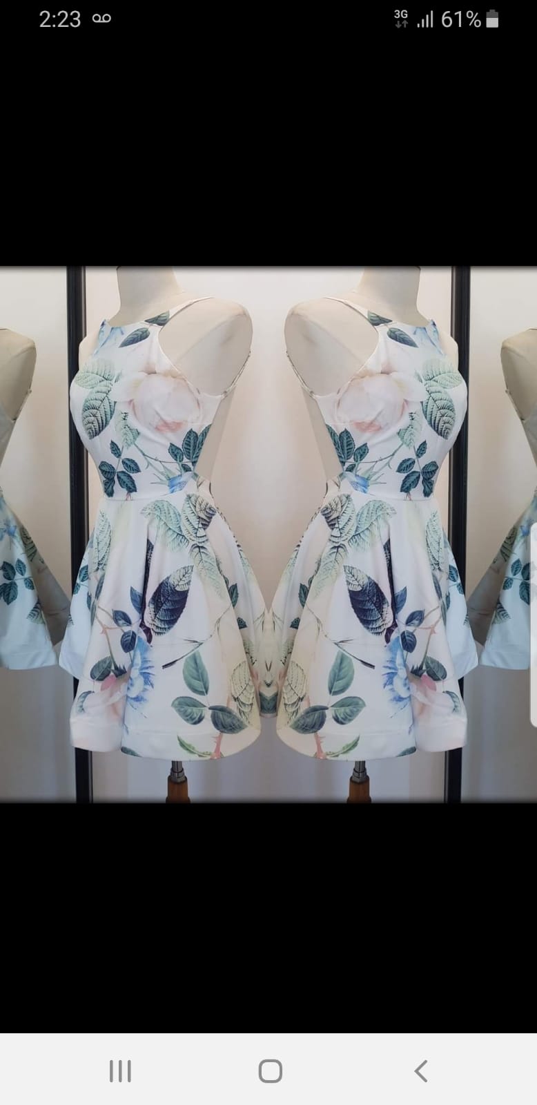 VESTIDO CORTO VOLAO BLANCO CON PRINT FLORAL