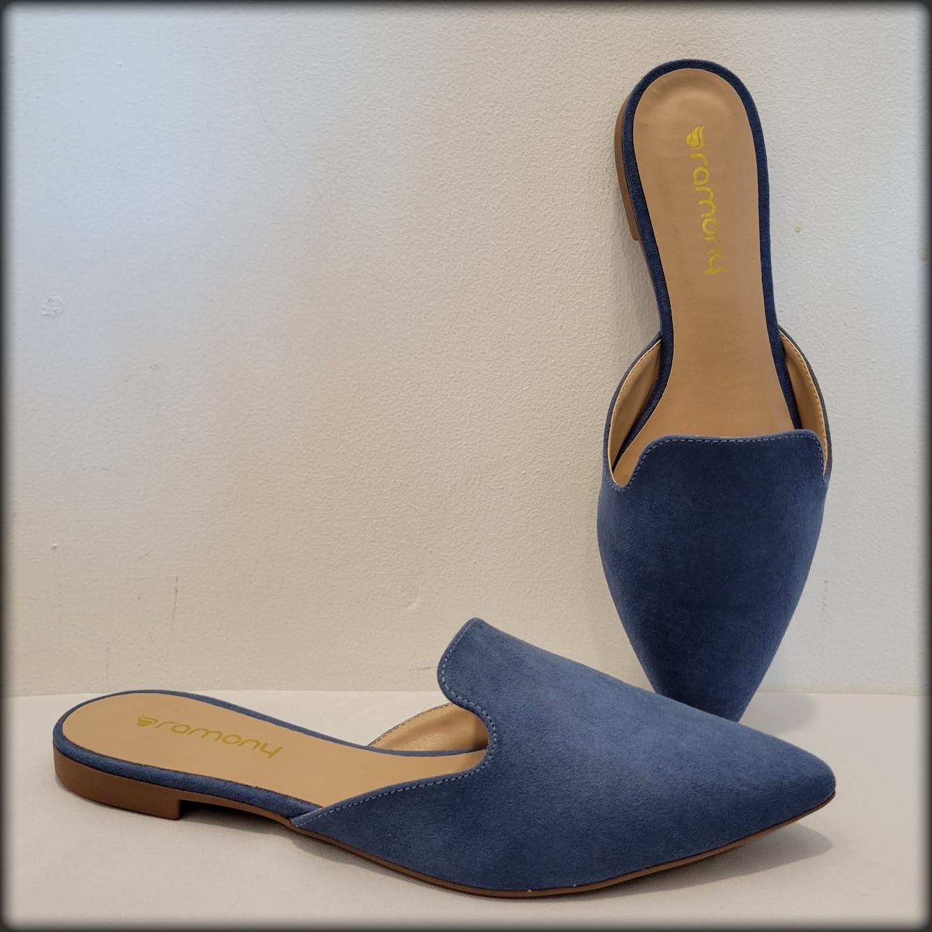 Ramony Cam Suede Safira