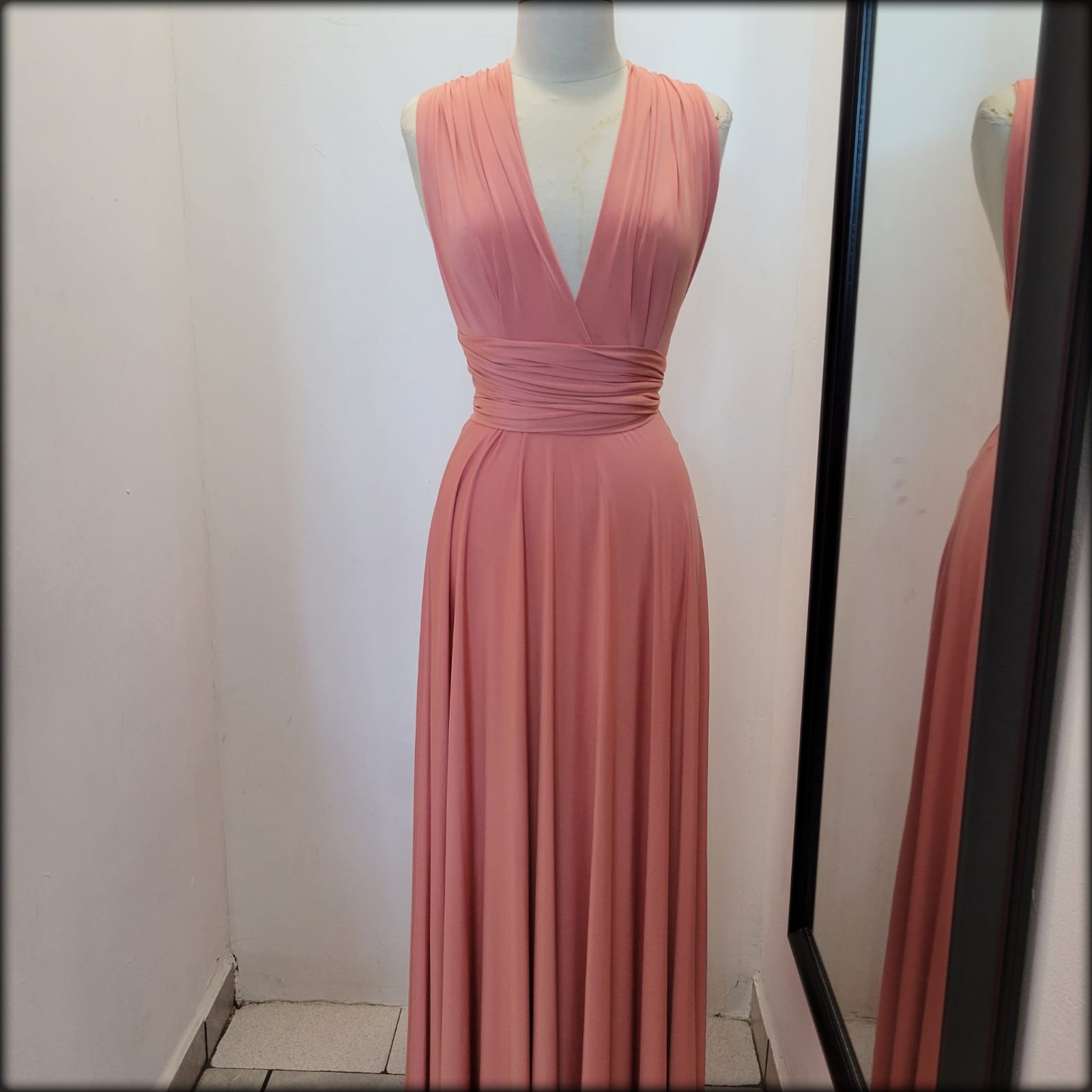 INFINITY DRESS CORAL