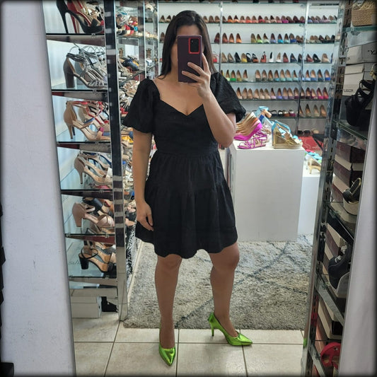 VESTIDO CORTO NEGRO